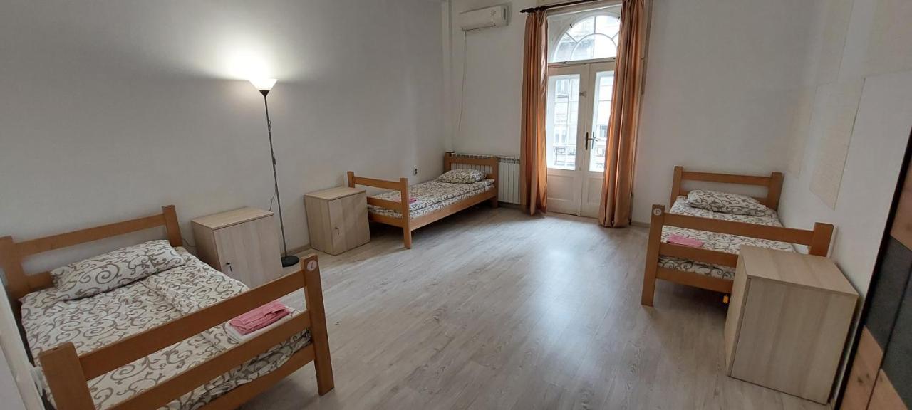 Belgrade Backpackers Home Extérieur photo