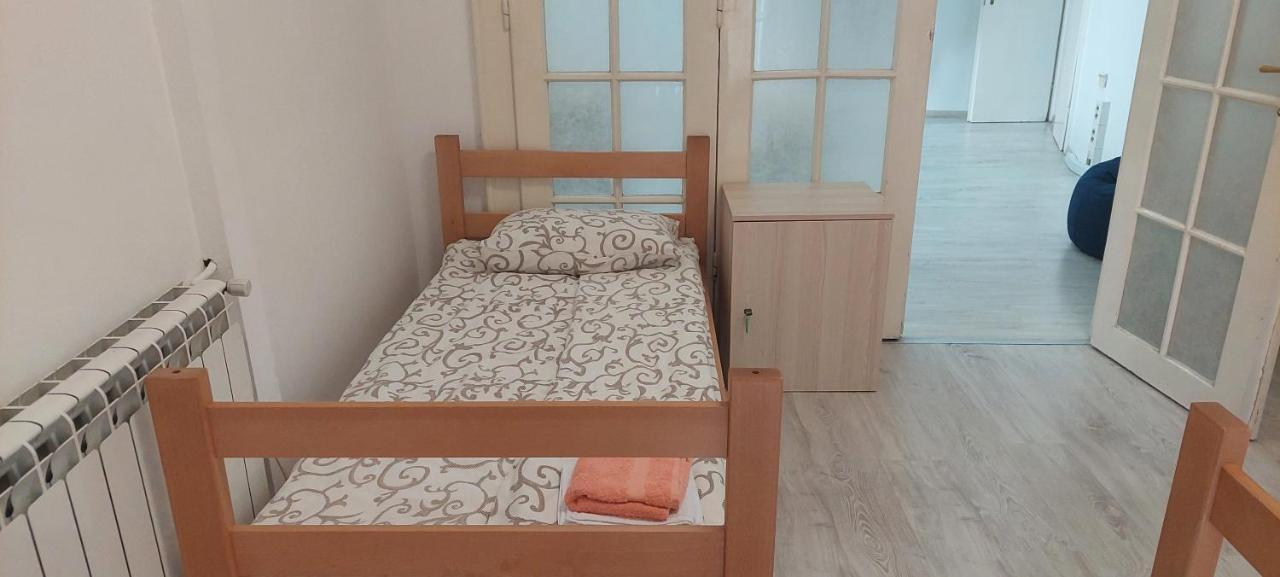 Belgrade Backpackers Home Extérieur photo
